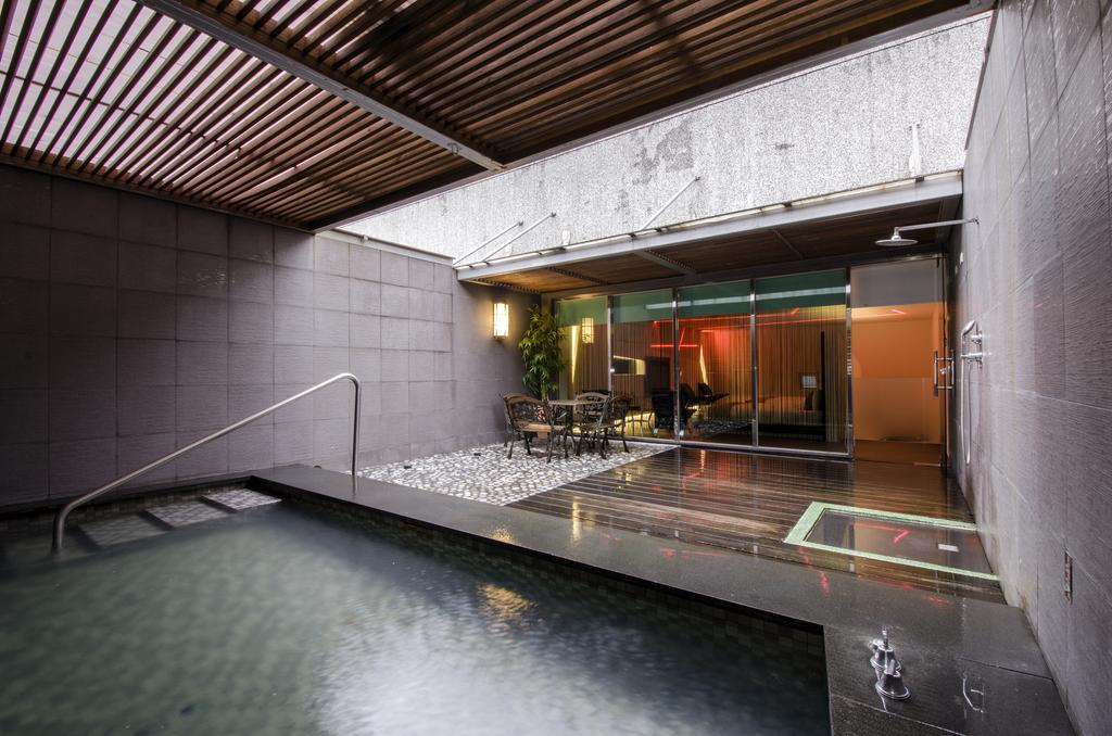 Ya Nold Fashion House Hotel Jiaoxi Luaran gambar