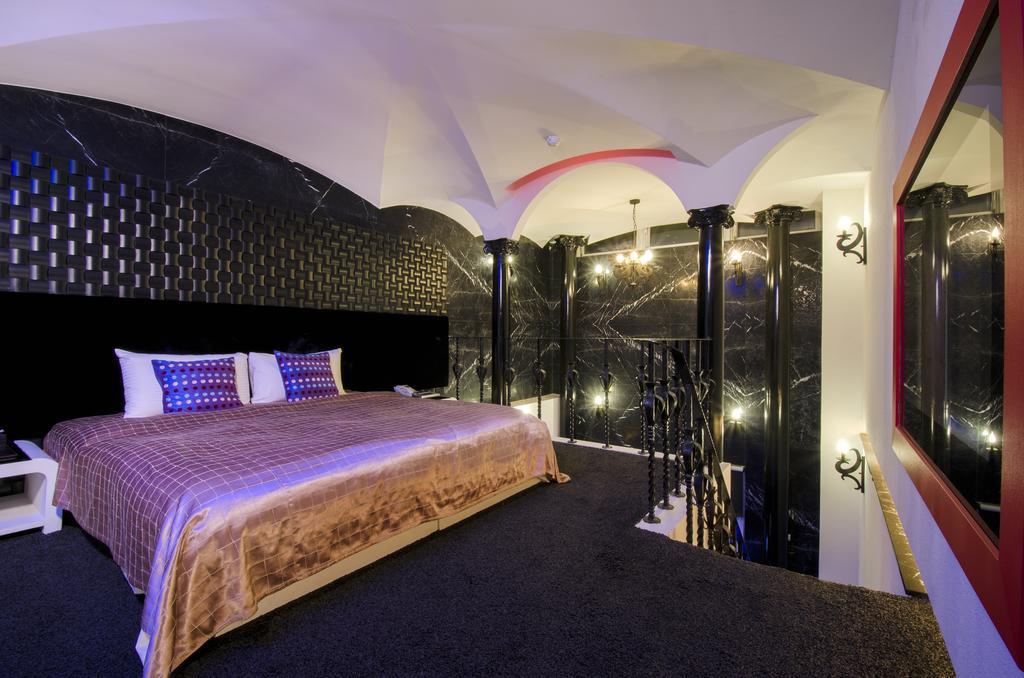 Ya Nold Fashion House Hotel Jiaoxi Luaran gambar